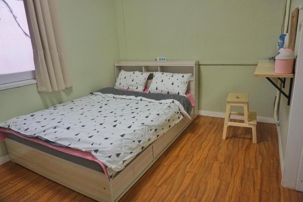 Tiara Guesthouse โซล ภายนอก รูปภาพ