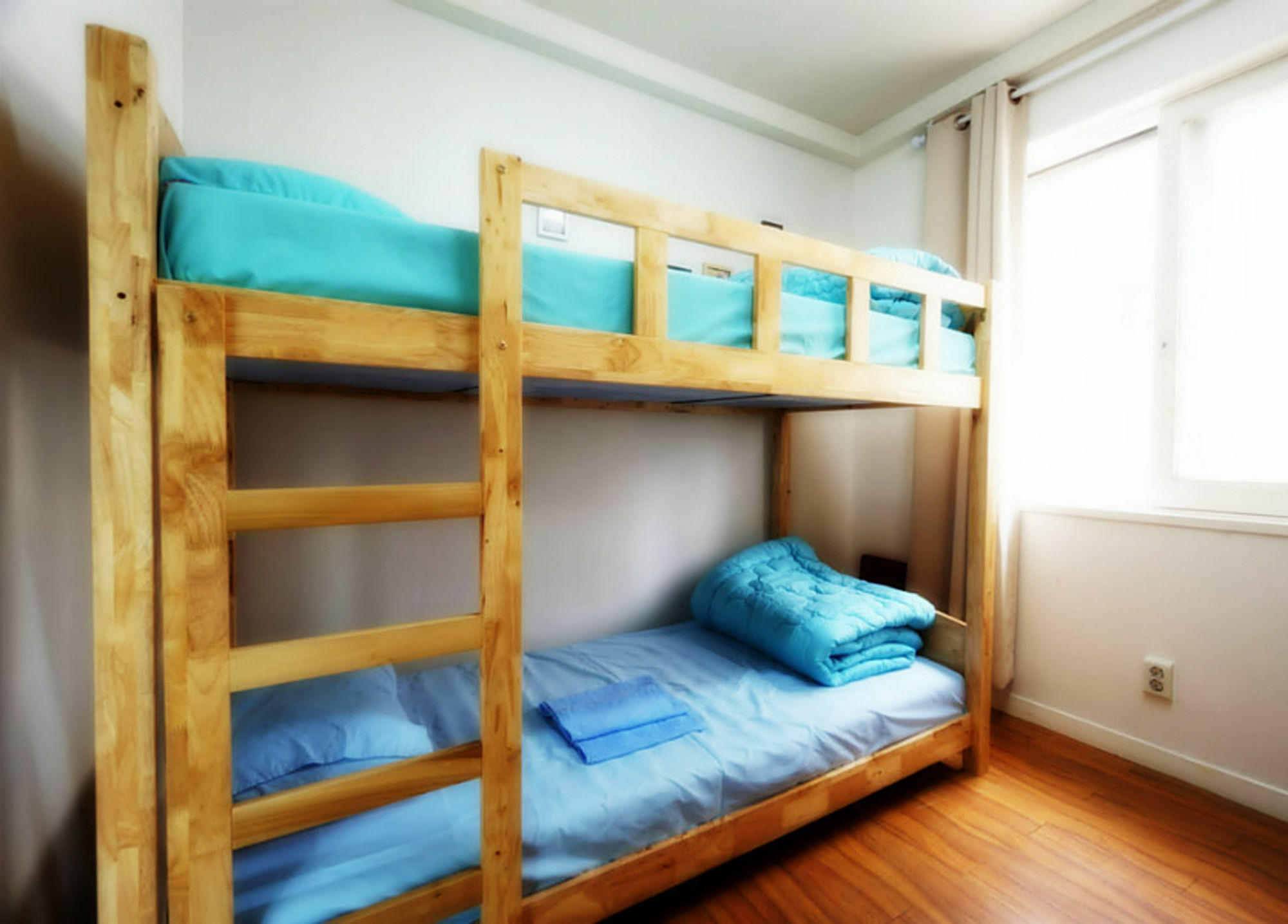 Tiara Guesthouse โซล ภายนอก รูปภาพ